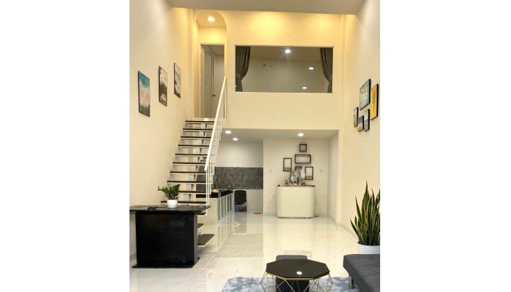 Chỉ 2.1 tỷ Bán Gấp Nhà  2 Tầng Gần Tô Ngọc Vân Tam Bình Thủ Đức Mới Đẹp Ở Ngay